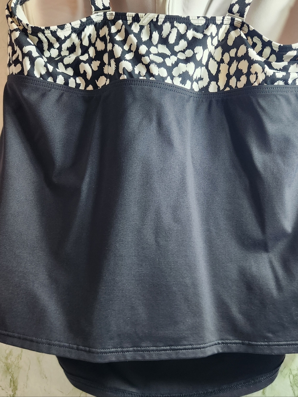 LANDS' END SWIM TOP - Picture 10 of 13